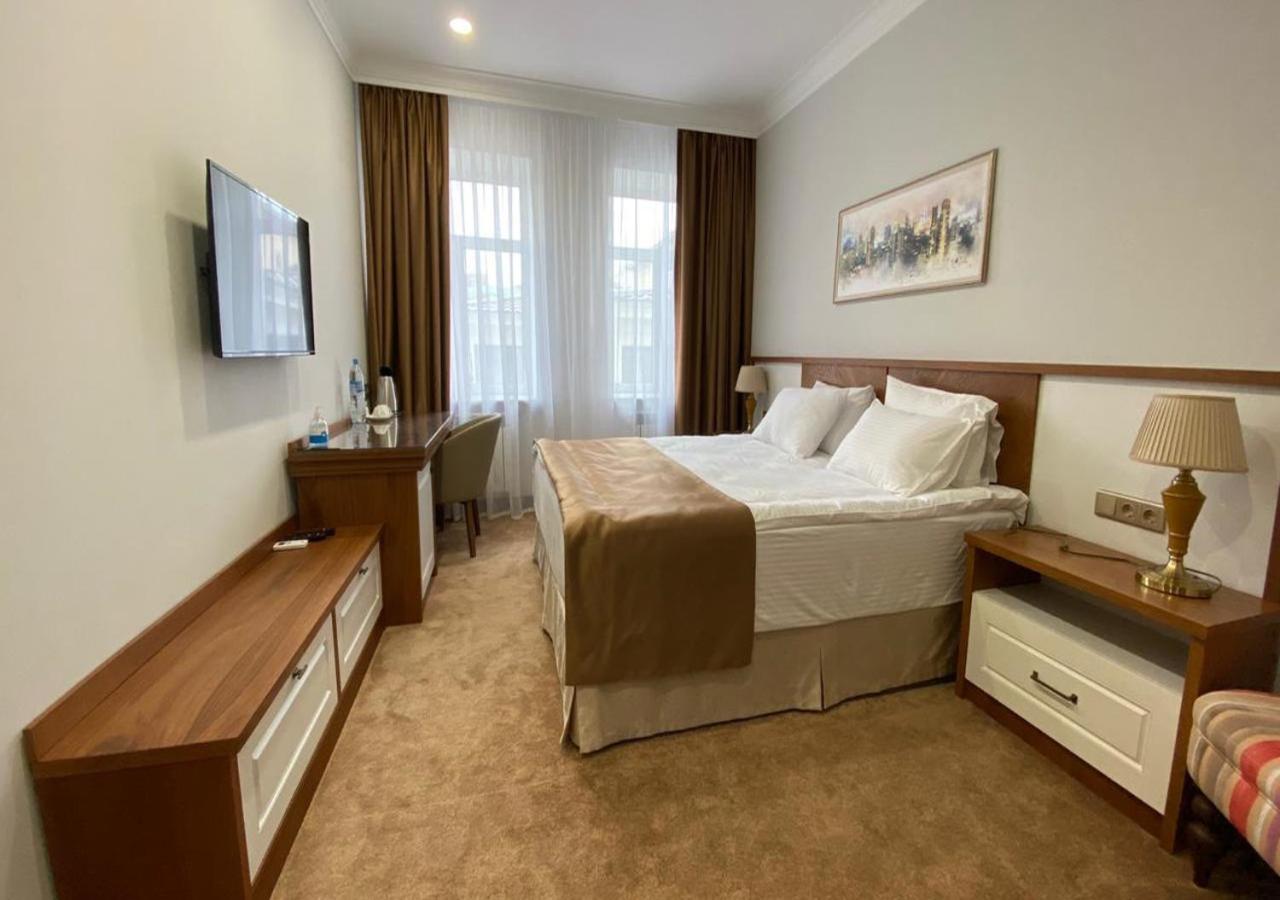 Boutique Hotel Kaspi Temirtau Kültér fotó