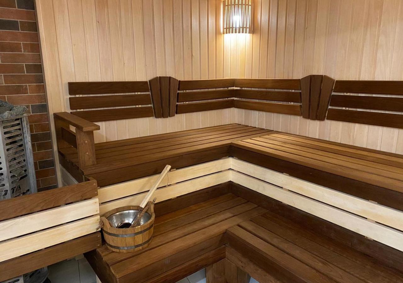Boutique Hotel Kaspi Temirtau Kültér fotó